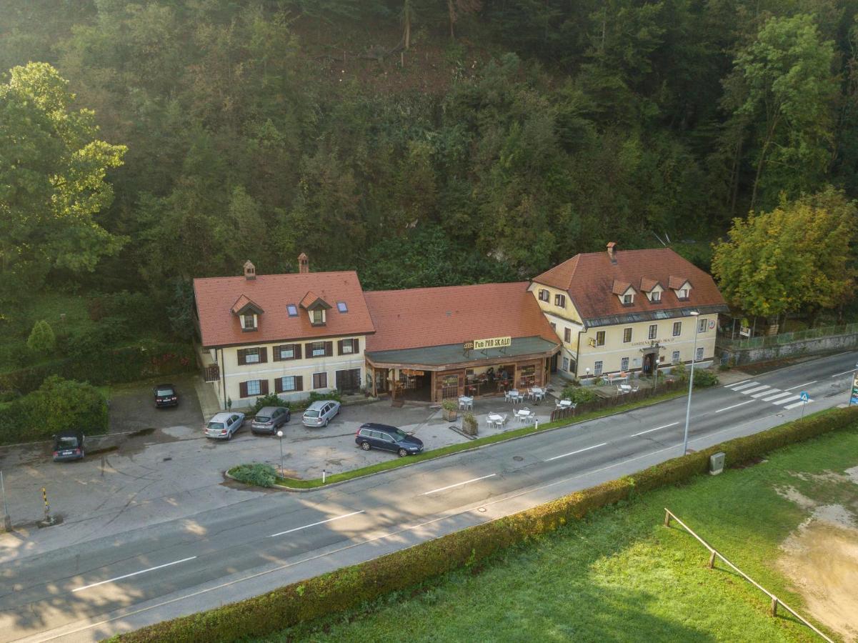 B&B Pod Skalo Kamnik Eksteriør bilde