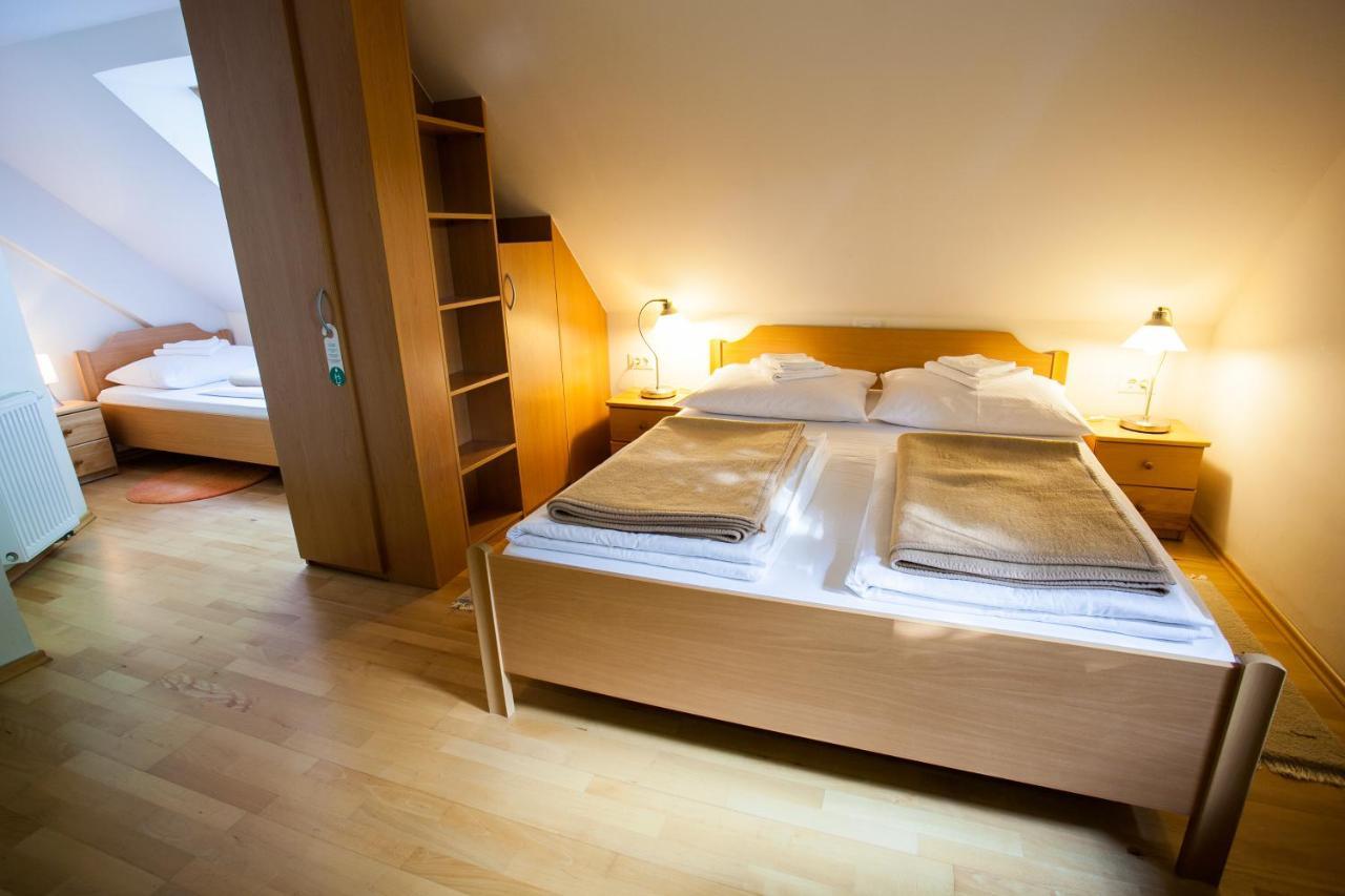 B&B Pod Skalo Kamnik Eksteriør bilde
