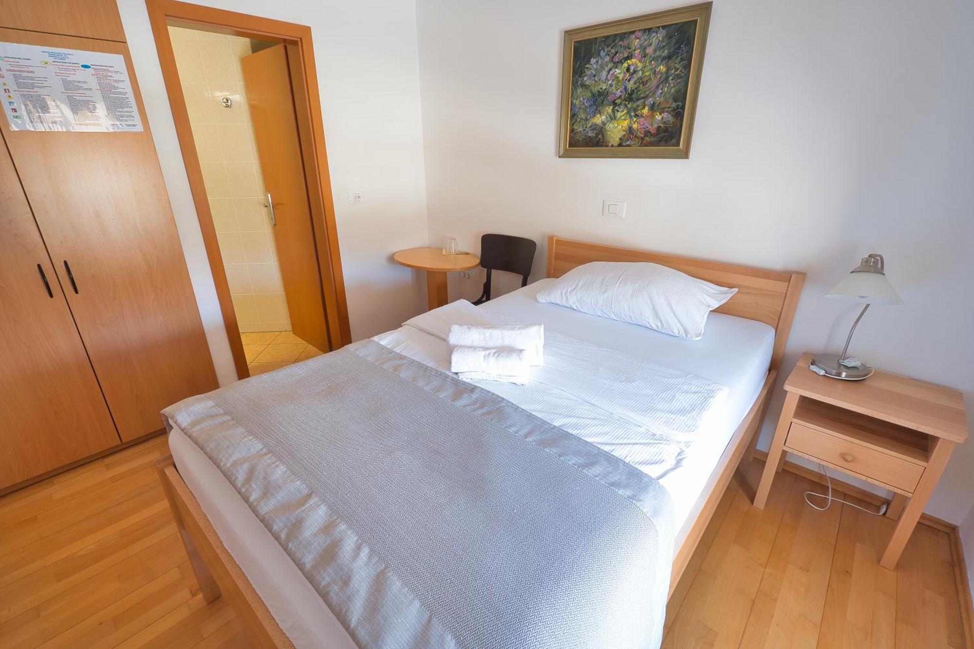 B&B Pod Skalo Kamnik Rom bilde