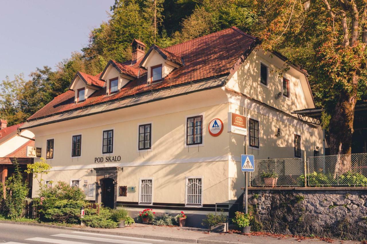 B&B Pod Skalo Kamnik Eksteriør bilde